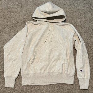 Champion Reverse Weave Hoodie in Light Gray